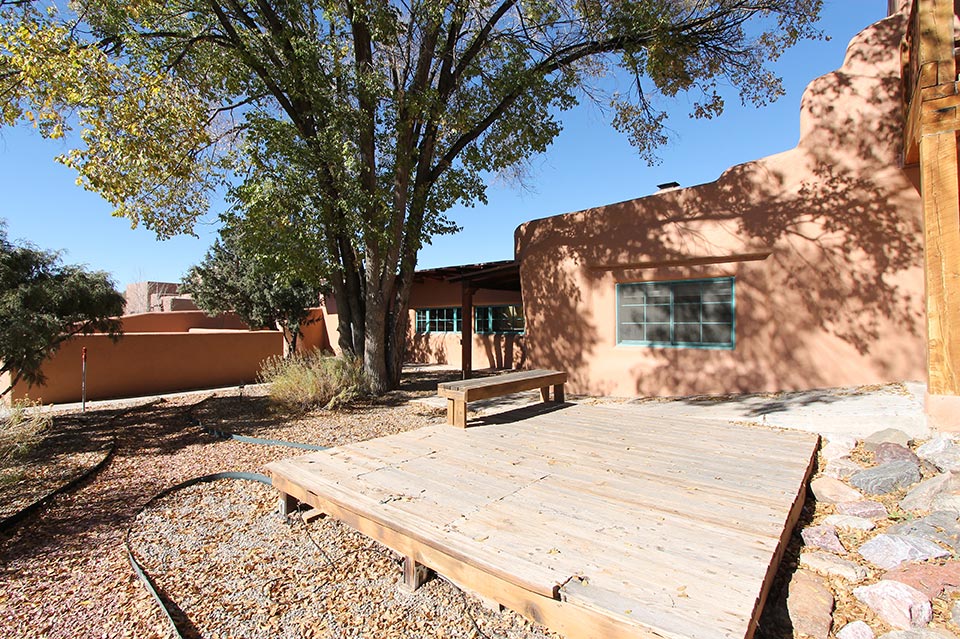 Residential on Ranchitos Road